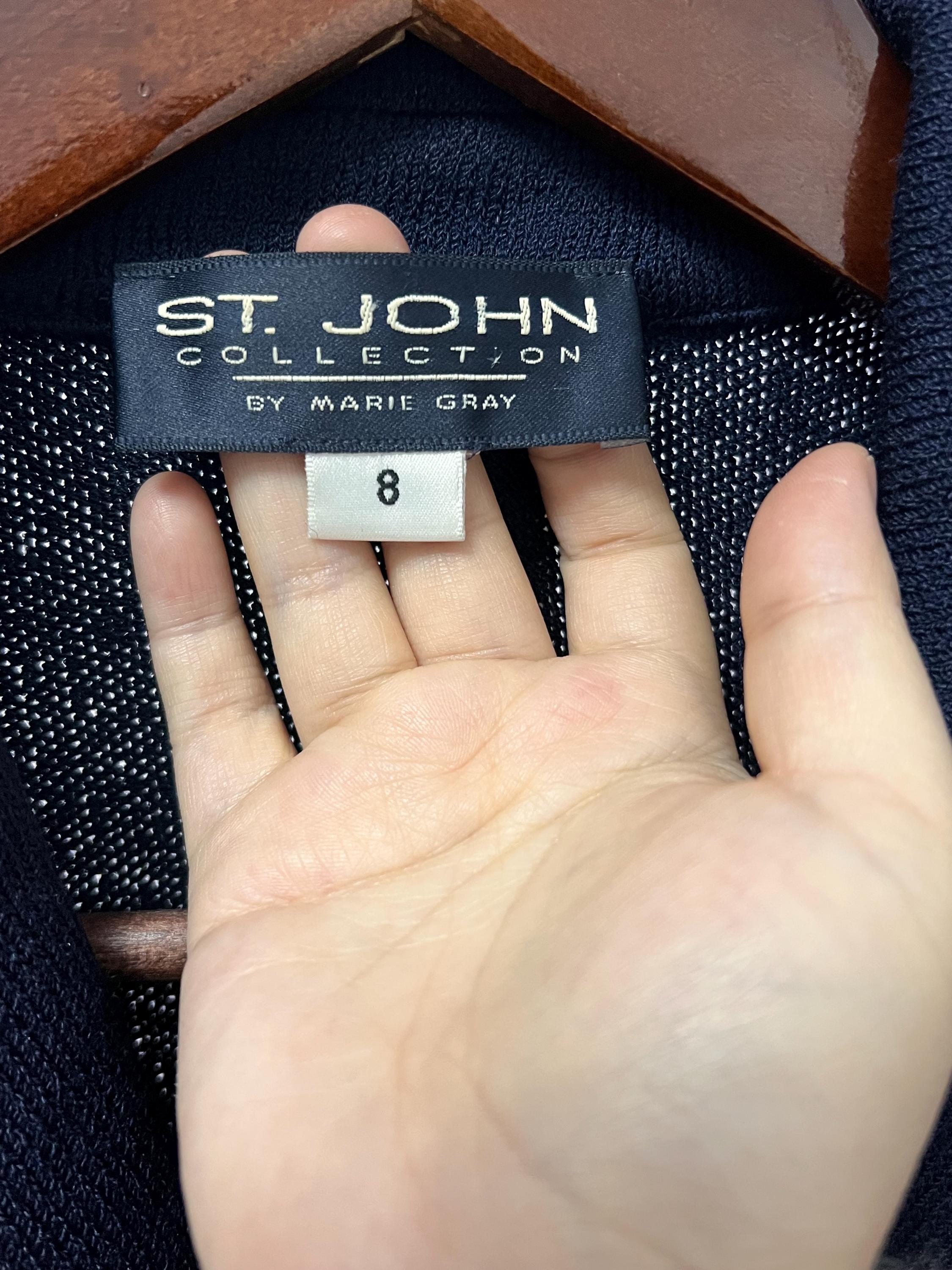 St. John Collection Vintage Navy Wool Blazer – US Size 8