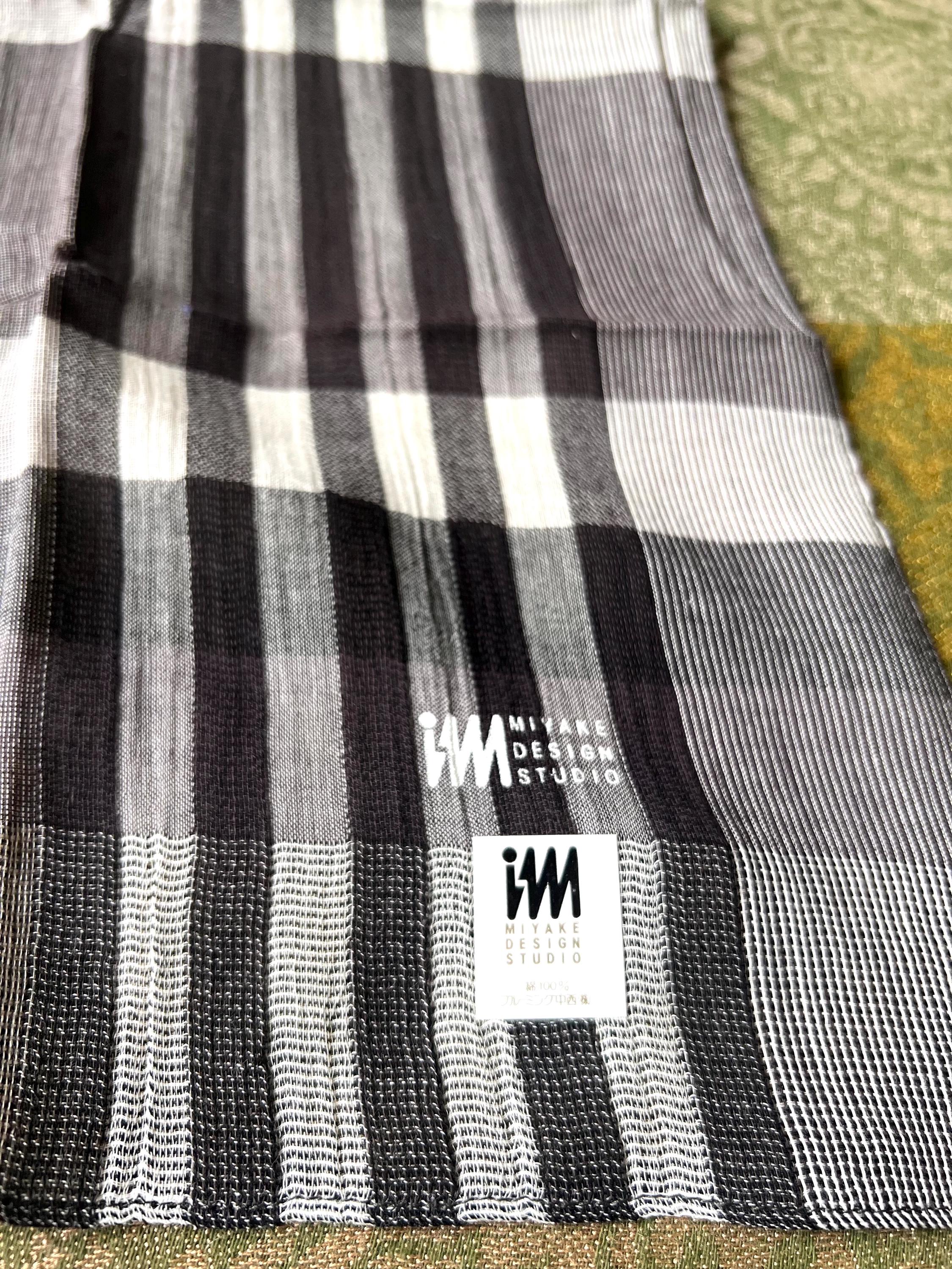 Brand New Modern Japanese Style Scarf, Issey Miyake,48*56cm