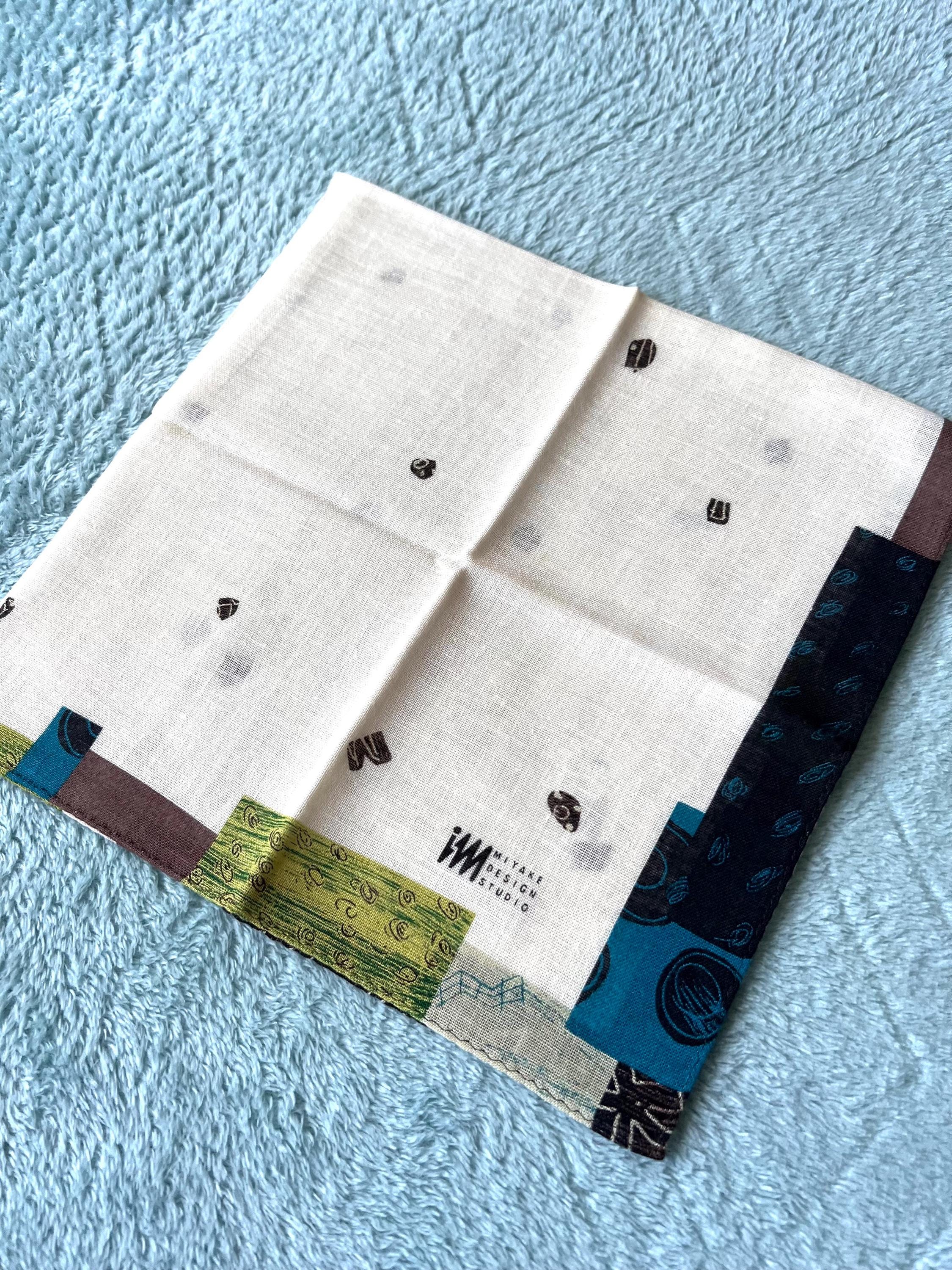 Brand New Modern Japanese Style Scarf, Issey Miyake,49*52cm