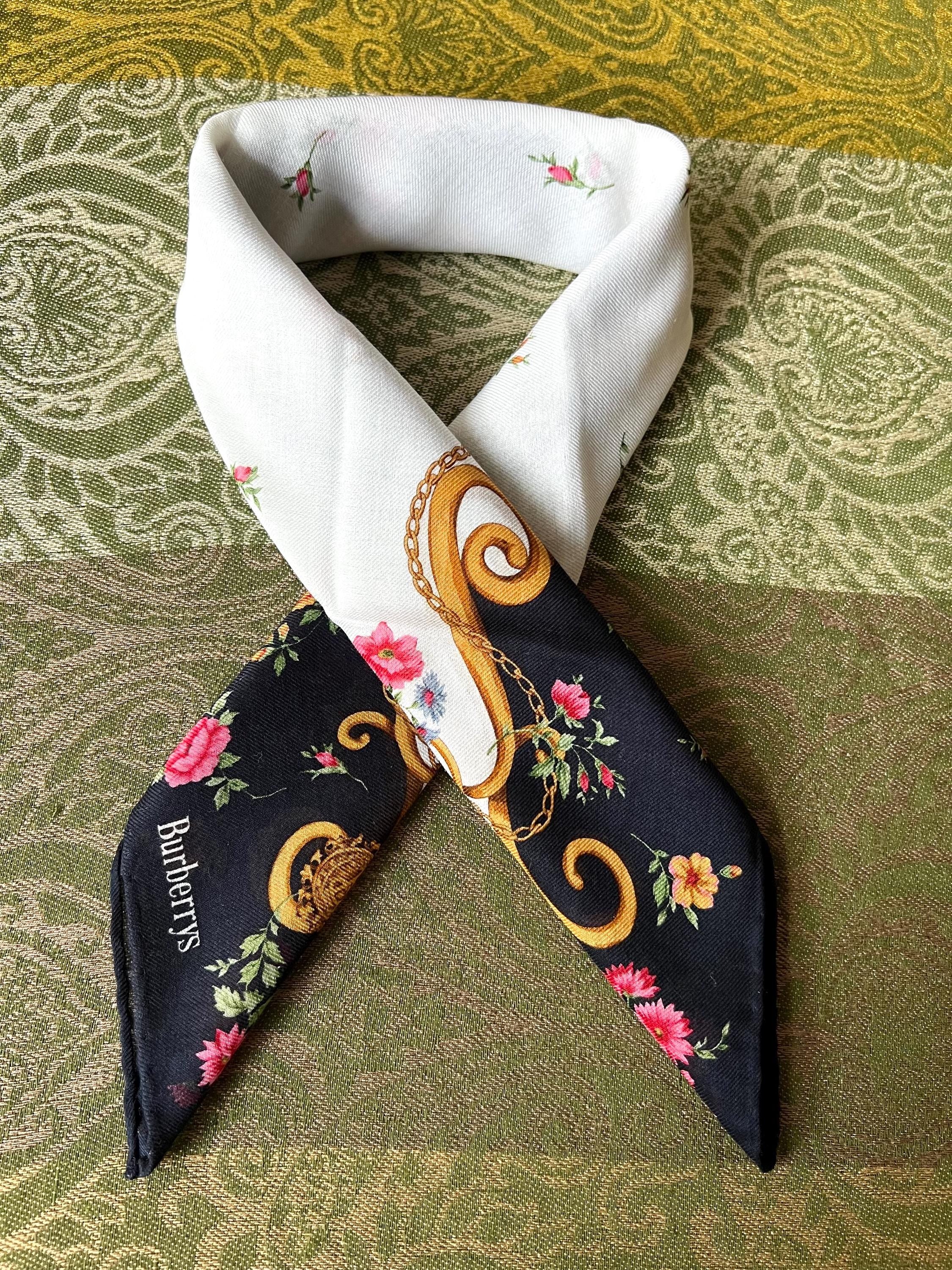 Burberry Vintage Brand New Deadstock Scarf 48*49cm Handkerchief